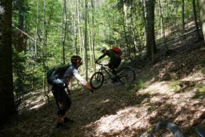 Bollenhut.bike Fahrtechnikkurs Spitzkehren 1